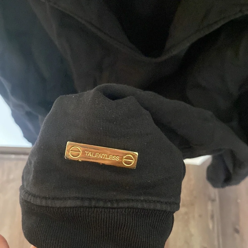 TalentLess Sweater - Picture 3 of 5